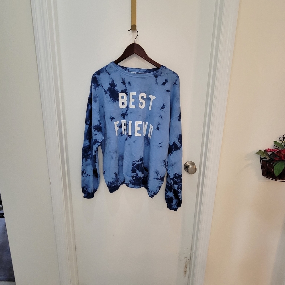 Jean/june BEST FRIEND GRAPAHIC tie dye sweaters sz M
